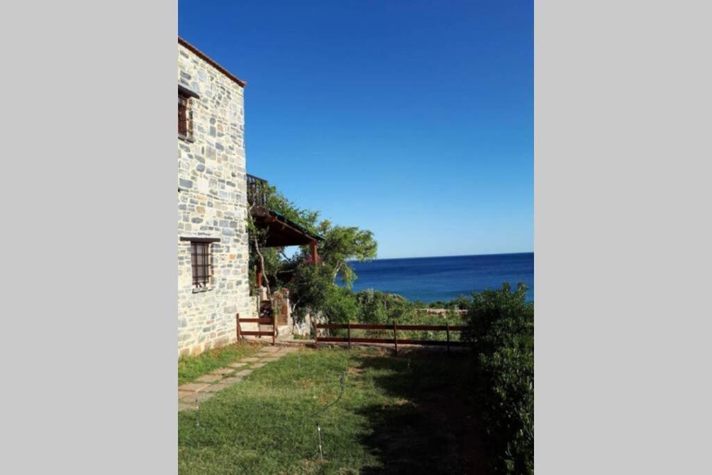 Traditional Stone House By The Sea... Kapetanianá Exteriér fotografie